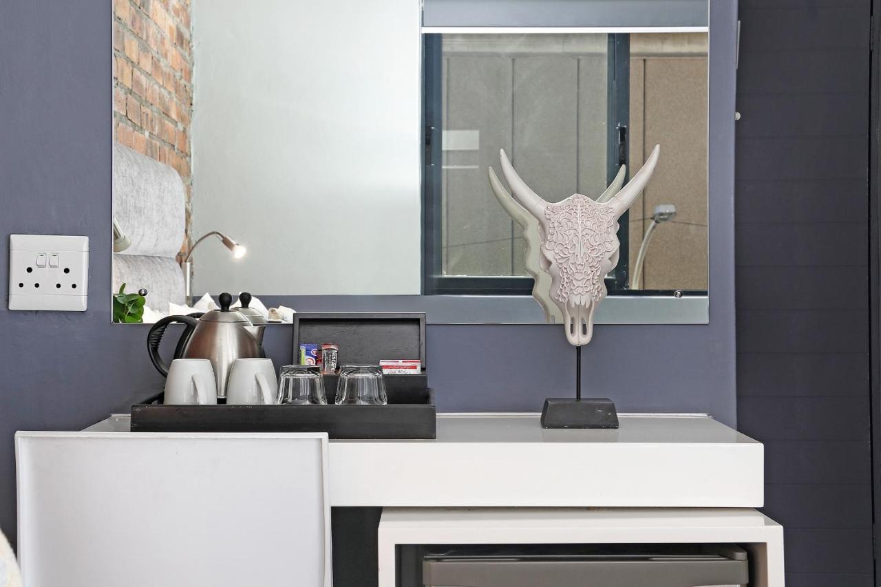 Happy Rhino Hotel Cape Town Luaran gambar