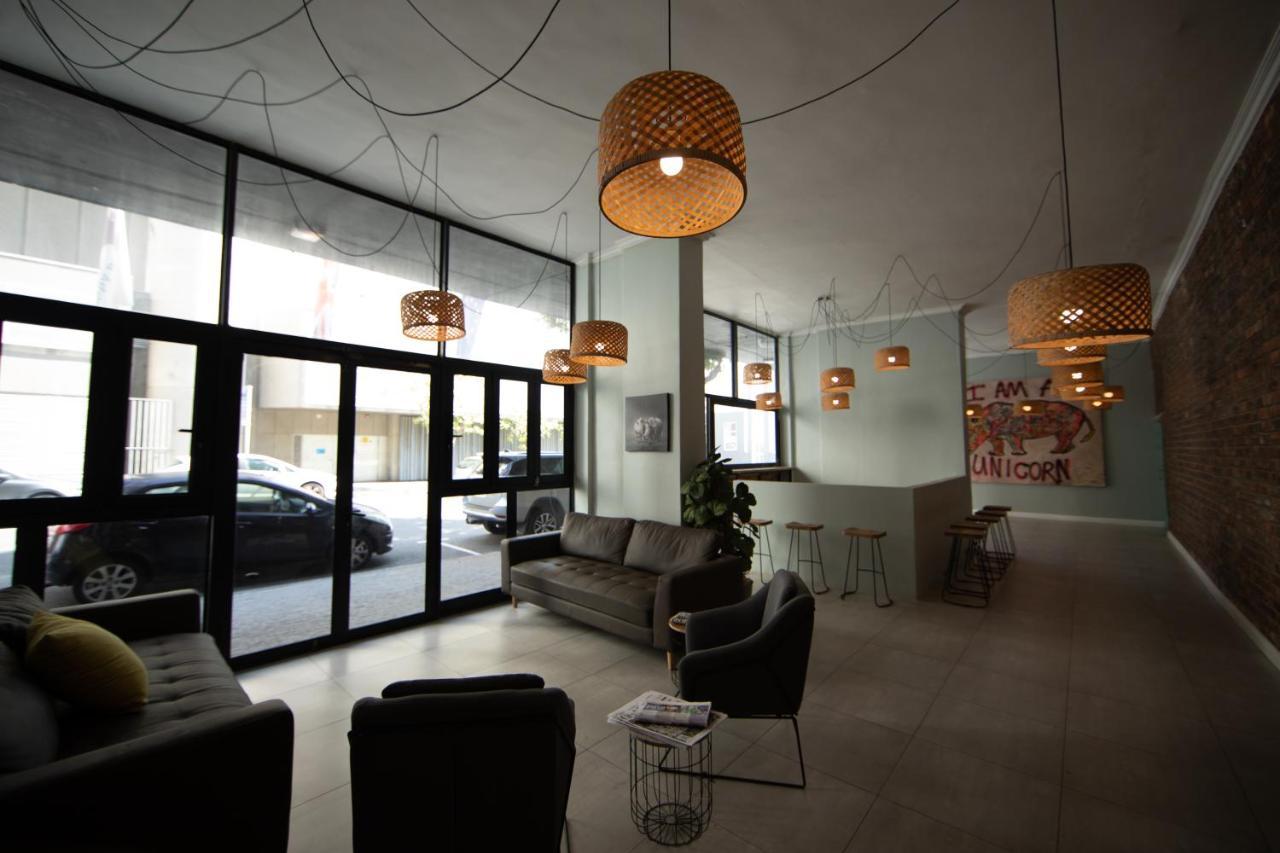 Happy Rhino Hotel Cape Town Luaran gambar