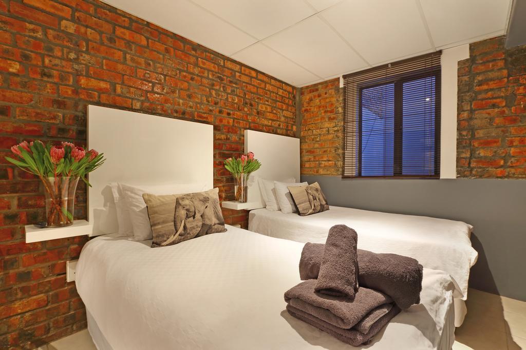 Happy Rhino Hotel Cape Town Luaran gambar
